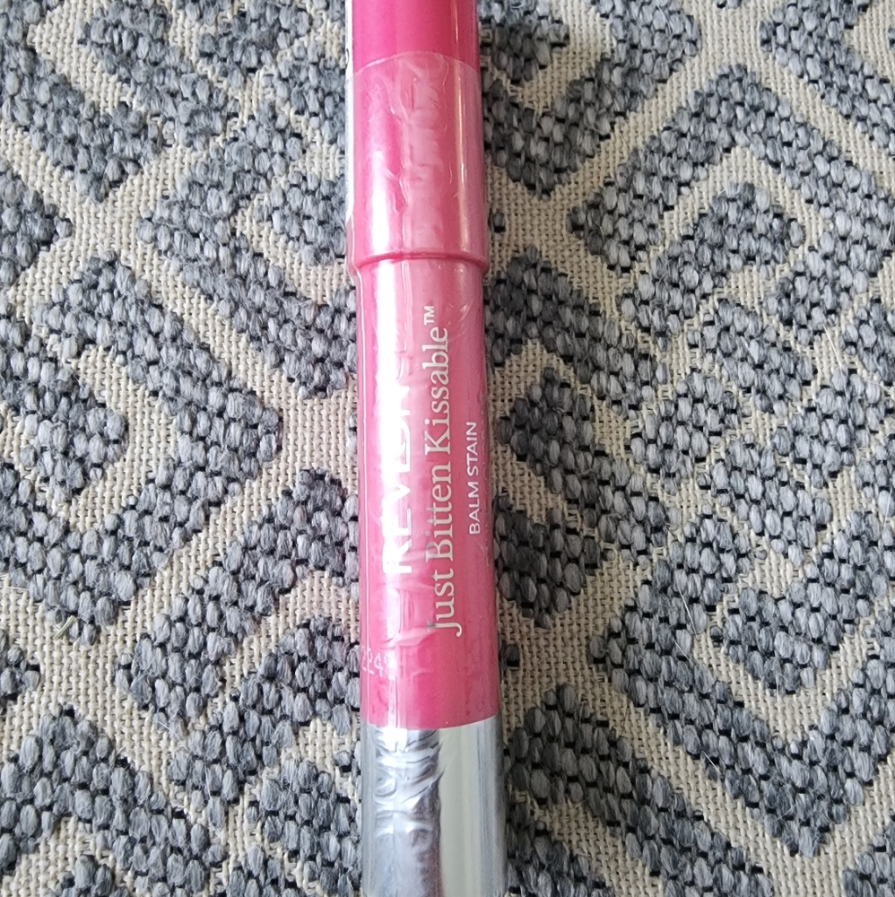 NWT REVLON Balm Stain, Sweetheart